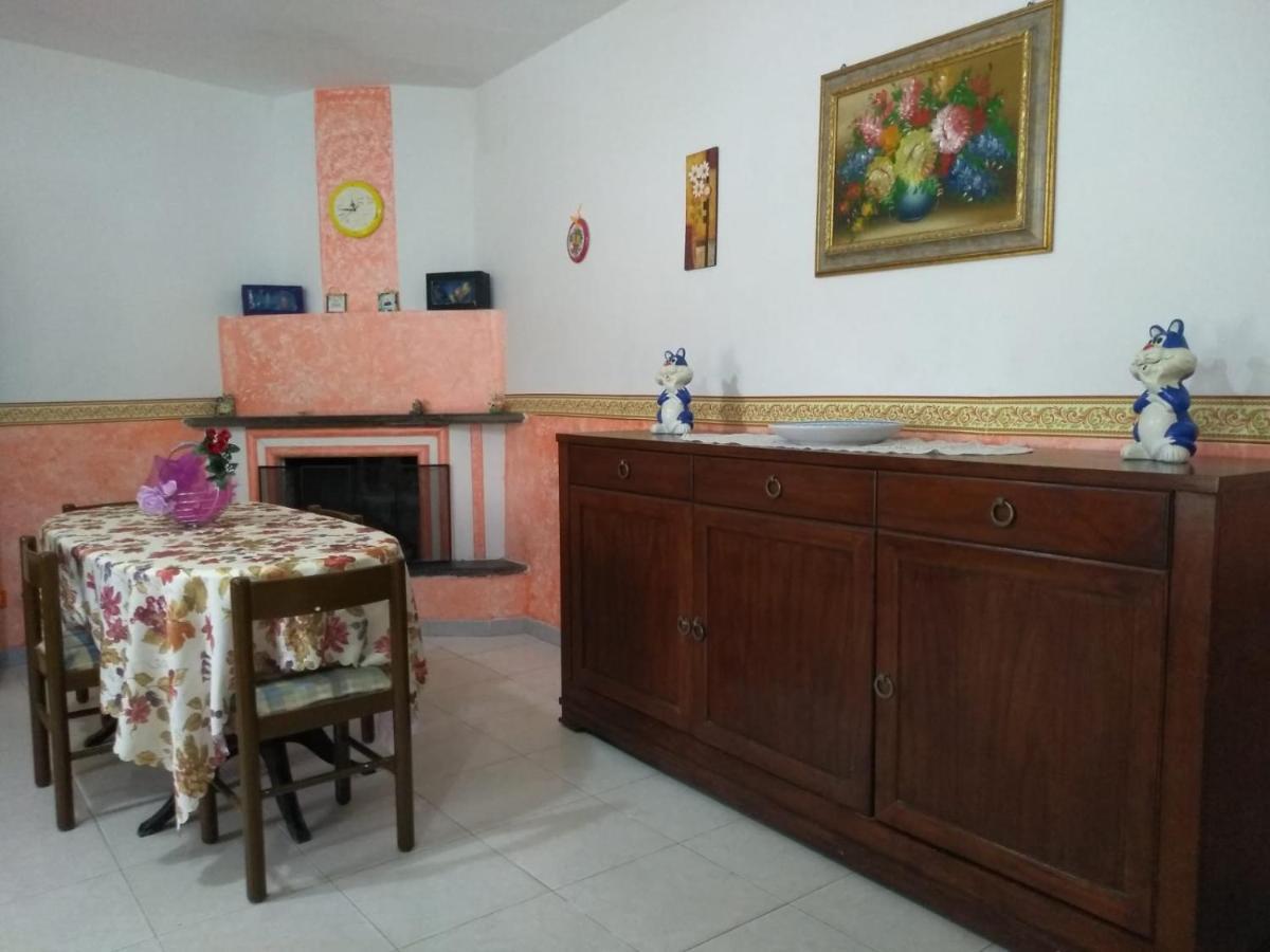 Casale Hibiscus Villa Santa Maria Del Focallo Exterior foto